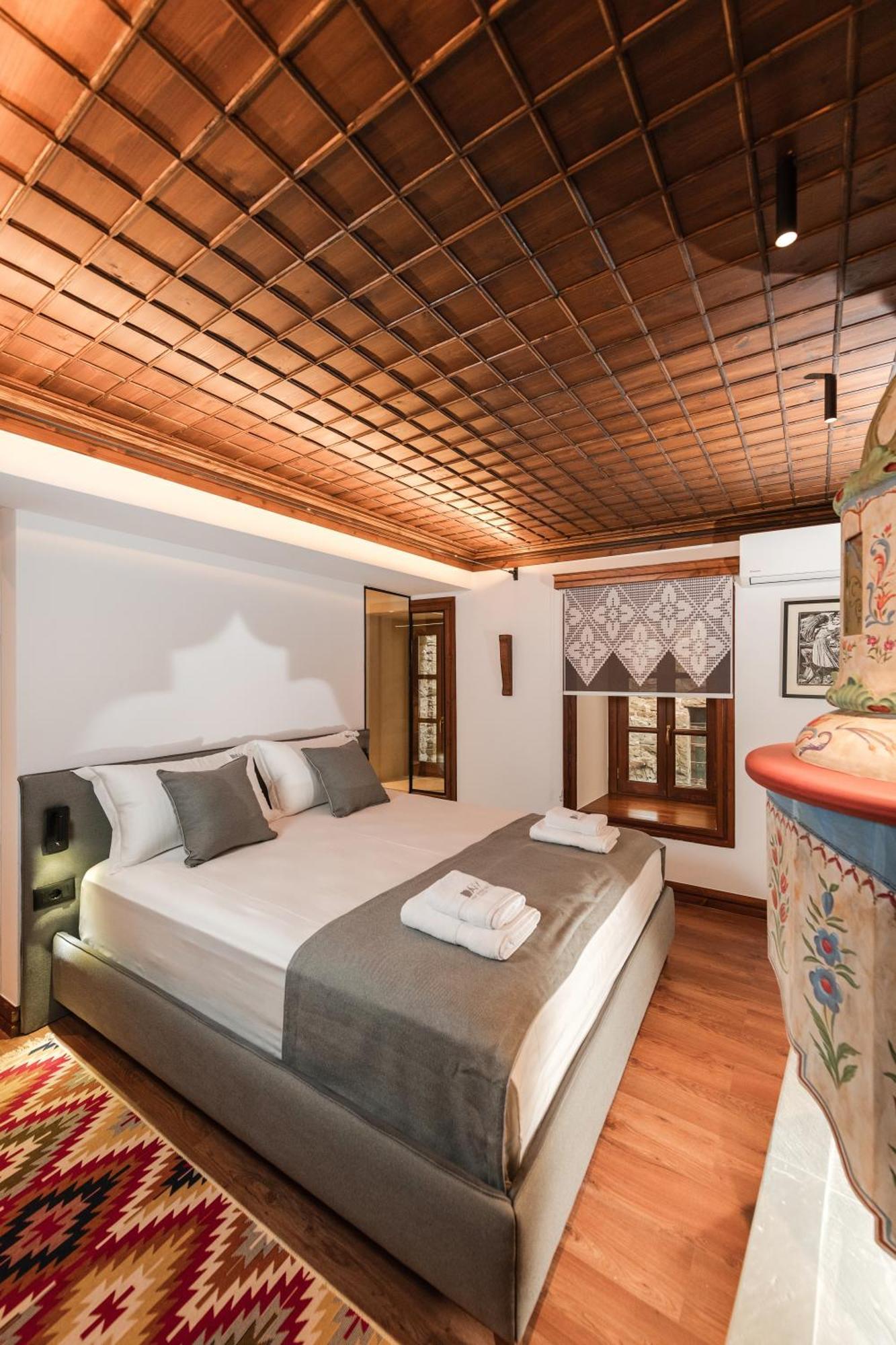 Dam Stone Boutique Hotel Gjirokaster Exterior photo