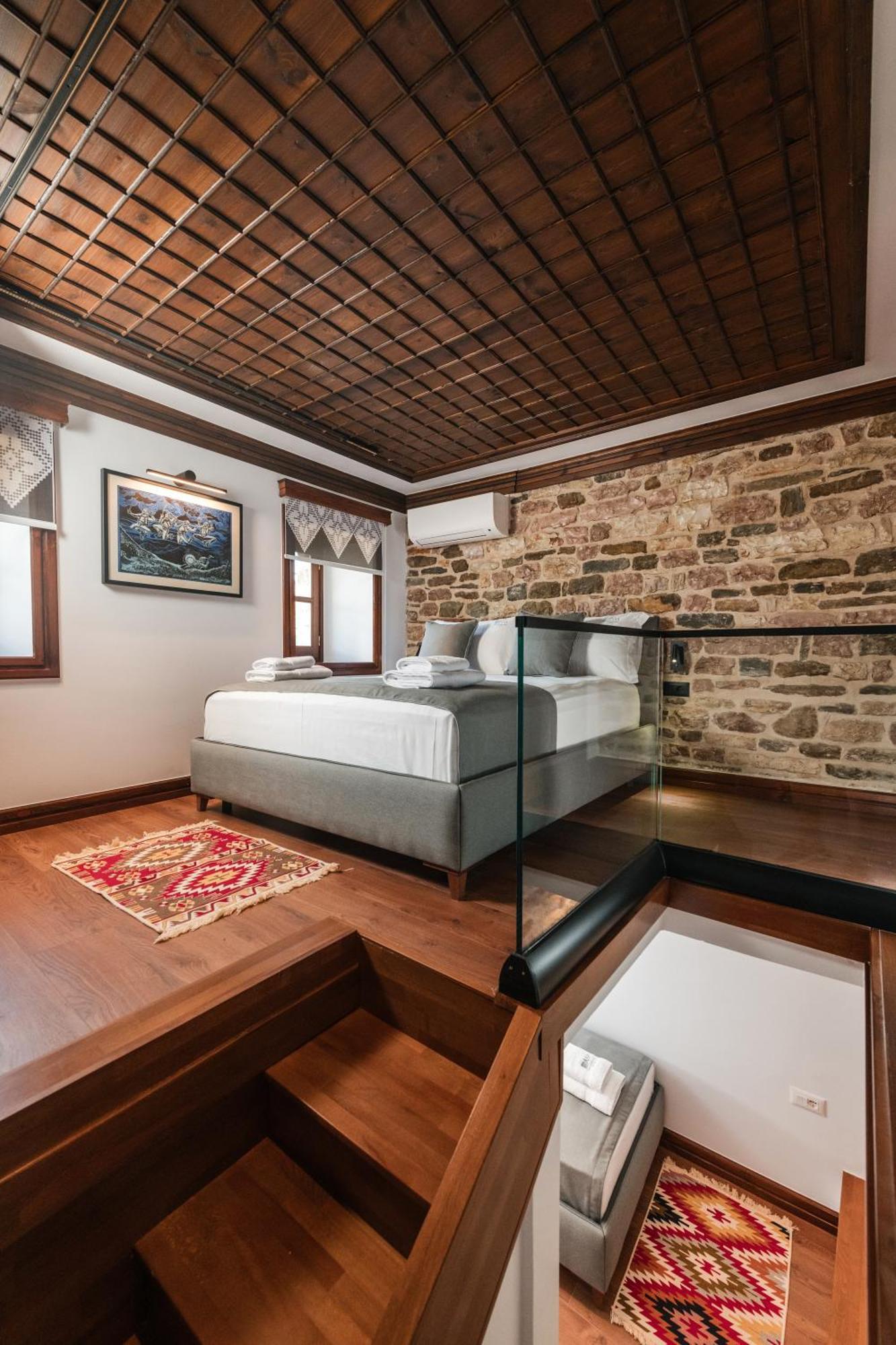 Dam Stone Boutique Hotel Gjirokaster Exterior photo