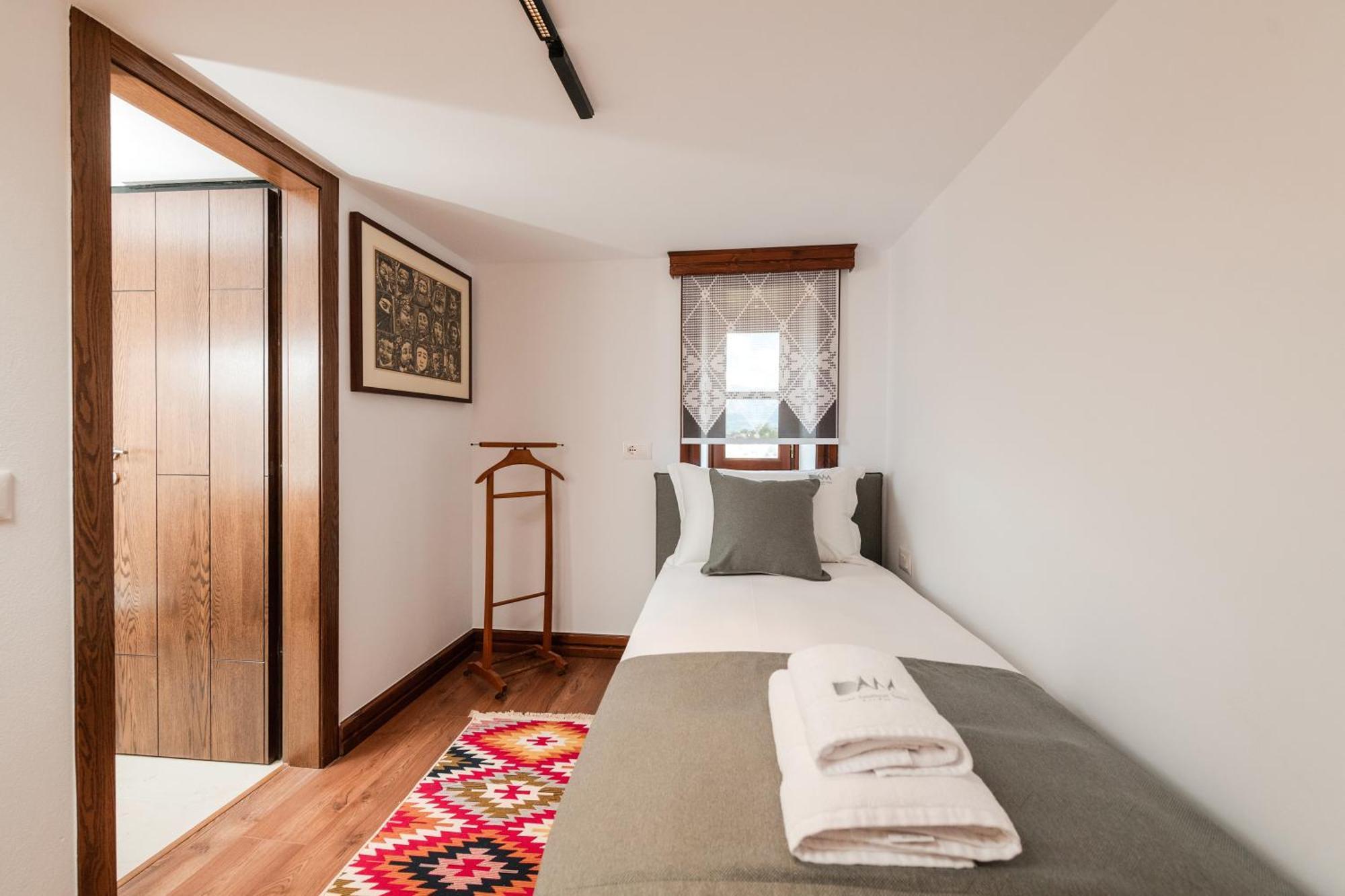Dam Stone Boutique Hotel Gjirokaster Exterior photo