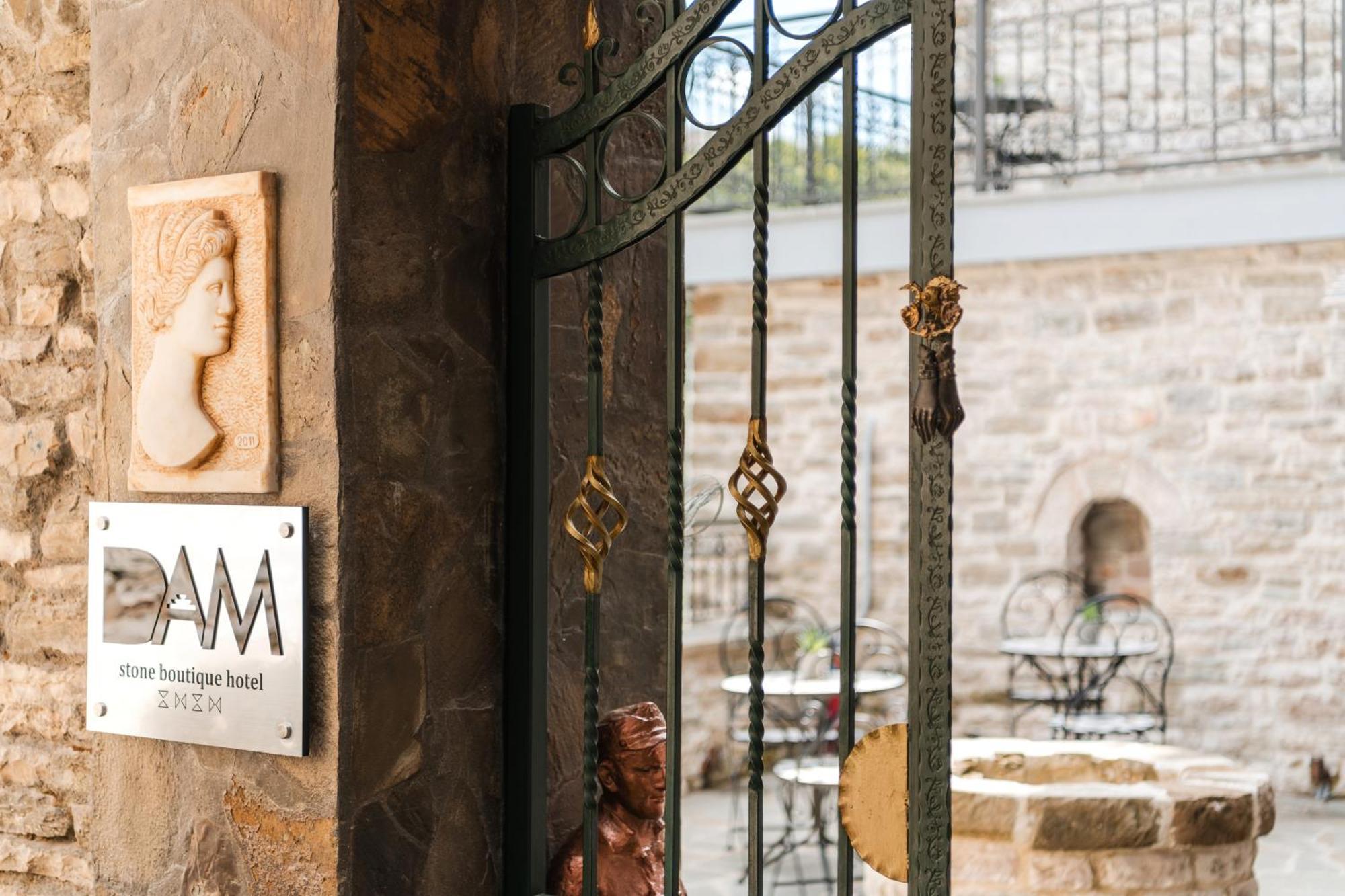 Dam Stone Boutique Hotel Gjirokaster Exterior photo